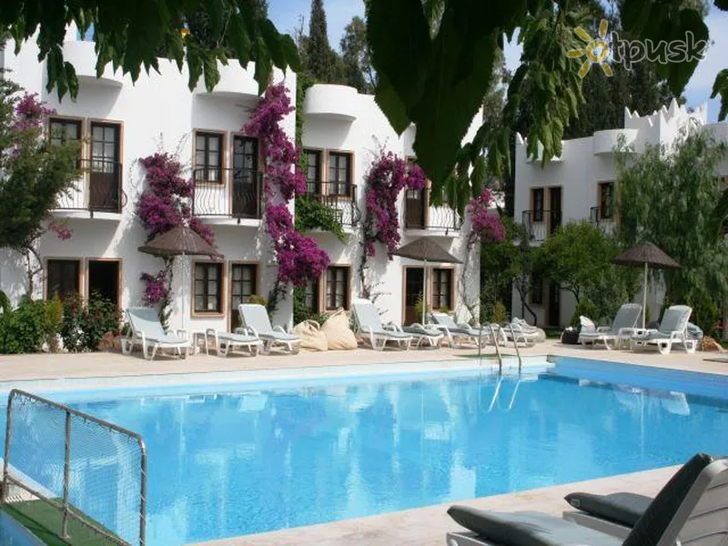 Фото отеля Flora Safir Hotel 3* Бодрум Турция экстерьер и бассейны