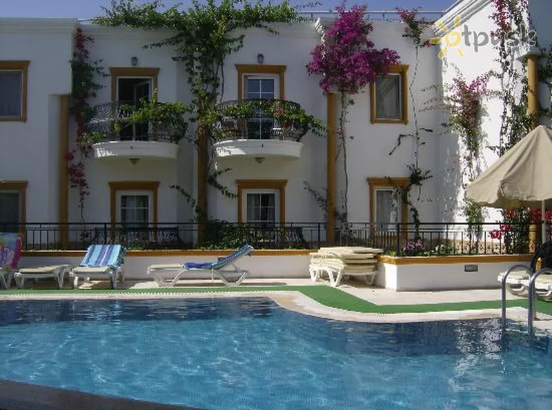 Фото отеля Tropicana Beach Hotel 3* Бодрум Туреччина екстер'єр та басейни