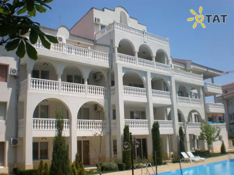Фото отеля Lazur 3 Apart Hotel 3* Святий Влас Болгарія екстер'єр та басейни