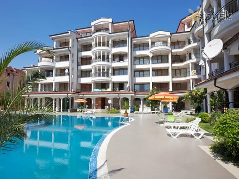 Фото отеля Chateau Vallon Apartments 3* Saulainā pludmale Bulgārija ārpuse un baseini