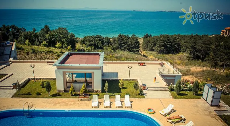 Фото отеля Sea Fort Club 3* Svētā Vlasa Bulgārija ārpuse un baseini