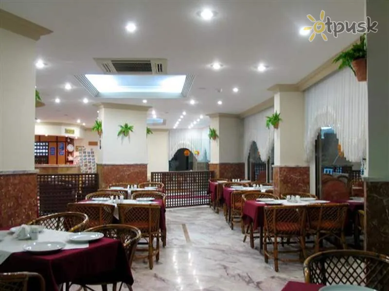 Фото отеля Kleopatra Neray Hotel 3* Alanija Turkija barai ir restoranai