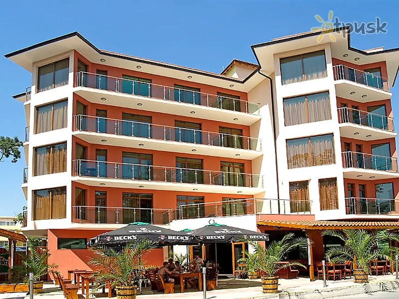 Фото отеля Maverick Hotel 3* Saulainā pludmale Bulgārija ārpuse un baseini