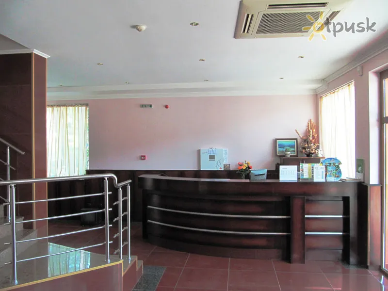 Фото отеля Maverick Hotel 3* Saulainā pludmale Bulgārija vestibils un interjers