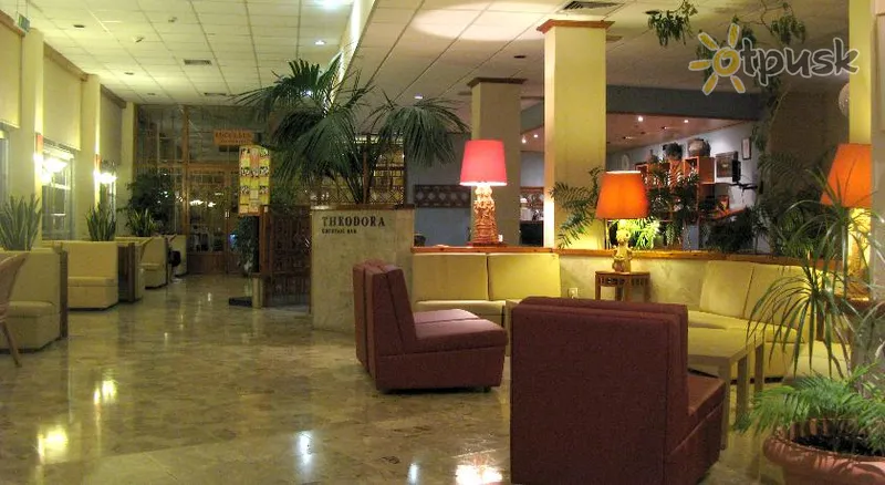 Фото отеля Marina Hotel 3* Айя Напа Кипр лобби и интерьер