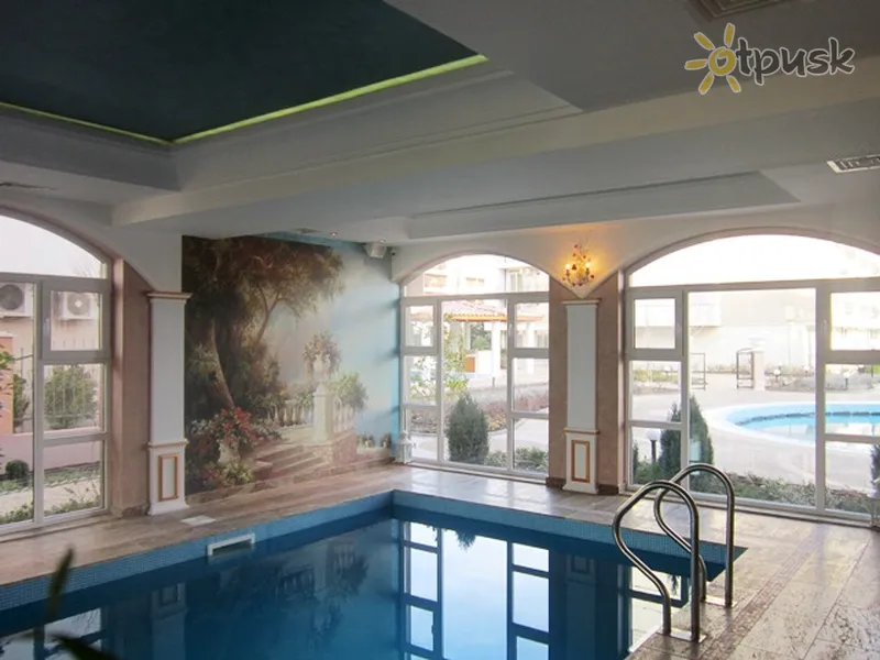 Фото отеля Izida Palace Hotel 4* Солнечный берег Болгария экстерьер и бассейны