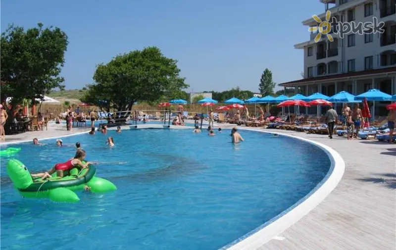Фото отеля Serenity Bay Beach Club 4* Цареве Болгарія екстер'єр та басейни