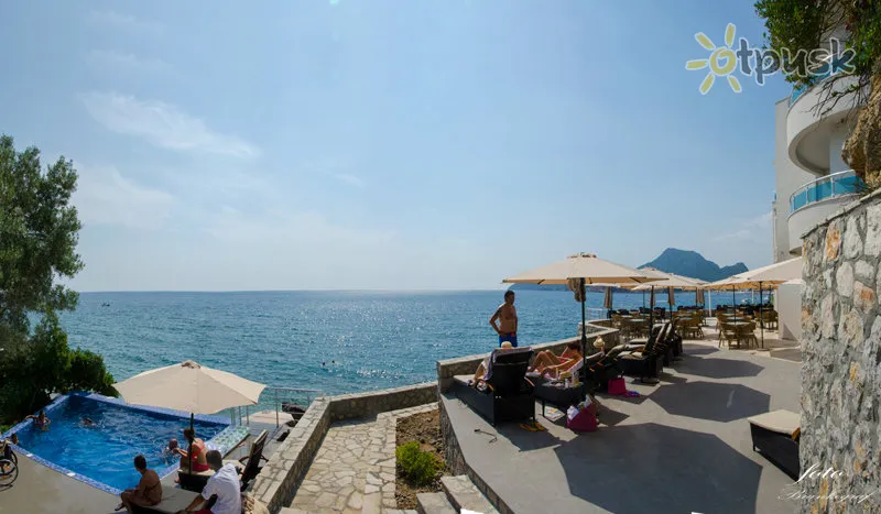 Фото отеля Love Live Hotel 4* Sutomore Juodkalnija barai ir restoranai