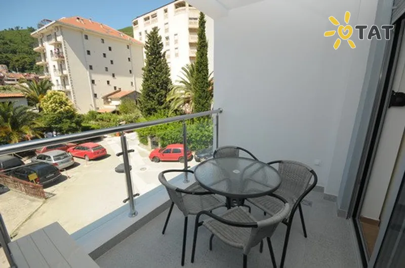 Фото отеля Kornic New Apartment 4* Будва Чорногорія номери