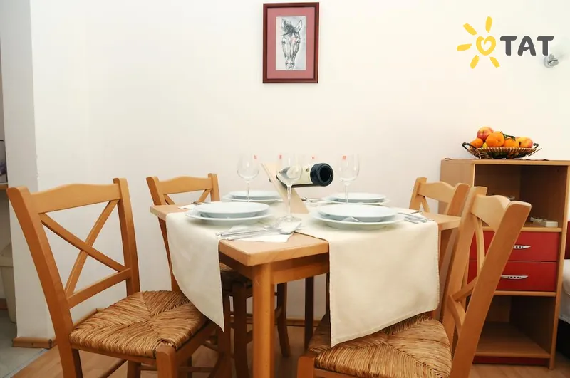 Фото отеля Nion Hotel 3* Петровац Чорногорія номери