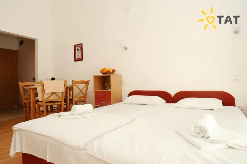 Фото отеля Nion Hotel 3* Петровац Чорногорія номери