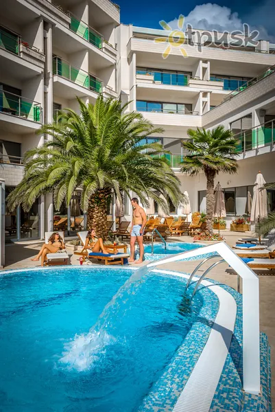 Фото отеля Monte Casa Spa & Wellness 4* Петровац Чорногорія екстер'єр та басейни