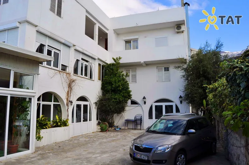 Фото отеля Balkan Villa 3* Будва Чорногорія екстер'єр та басейни