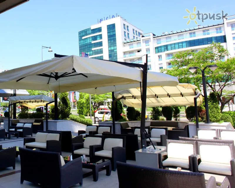 Фото отеля Premier Apart Hotel 4* Подгорица Черногория бары и рестораны