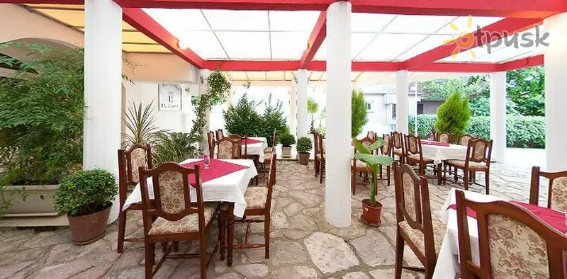 Фото отеля Palma Hotel 3* Будва Черногория бары и рестораны