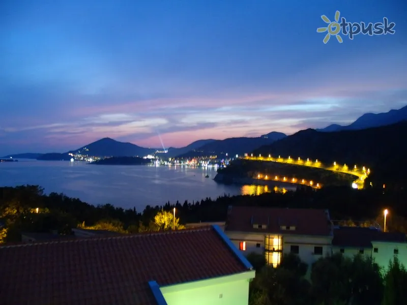 Фото отеля Radjenovic Villa 3* Przno Juodkalnija išorė ir baseinai