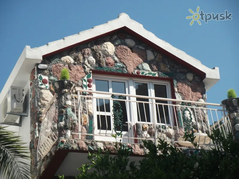 Фото отеля Radonjic Apartments 3* Будва Черногория экстерьер и бассейны