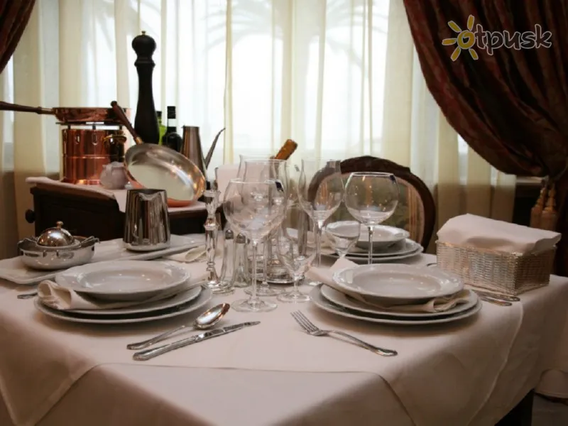 Фото отеля Primavera Hotel 4* Тіват Чорногорія бари та ресторани