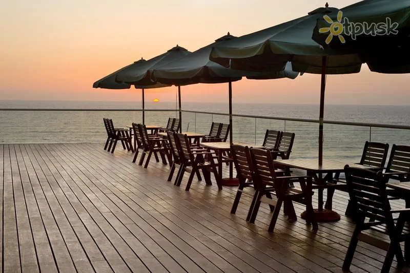 Фото отеля Leonardo Suite By the Beach 4* Тель Авів Ізраїль бари та ресторани