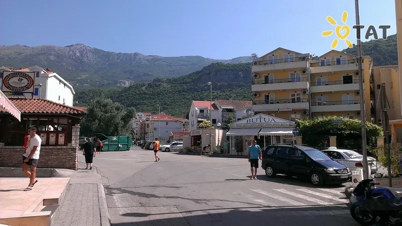 Фото отеля Vojo Apartment 3* Будва Чорногорія екстер'єр та басейни