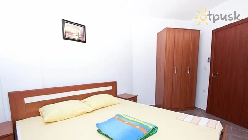 Фото отеля Mike Villa 3* Петровац Черногория