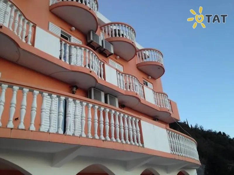 Фото отеля Vuyacic Villa 3* Будва Чорногорія екстер'єр та басейни