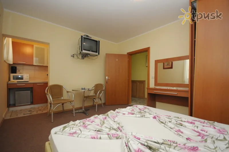 Фото отеля Mara Apartments 3* Будва Чорногорія номери