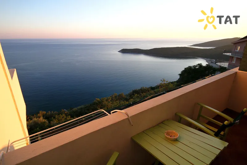 Фото отеля Light House Villa 3* Будва Чорногорія номери
