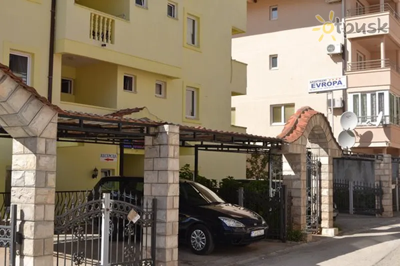 Фото отеля Evropa 1 Apartments 3* Бечичи Черногория экстерьер и бассейны