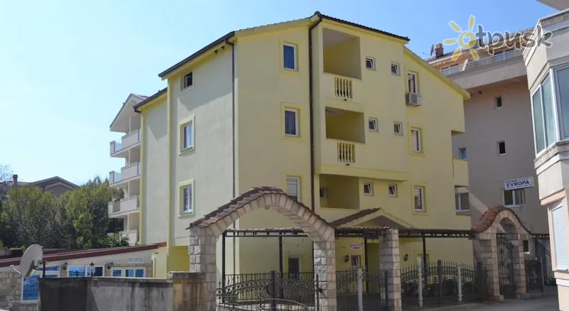 Фото отеля Evropa 1 Apartments 3* Becici Juodkalnija išorė ir baseinai