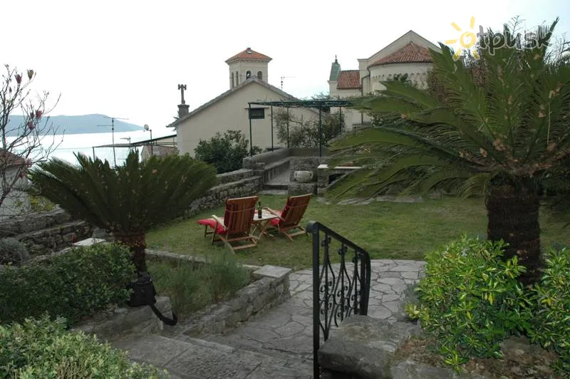 Фото отеля House Klisura 2* Herceg Novi Melnkalne ārpuse un baseini