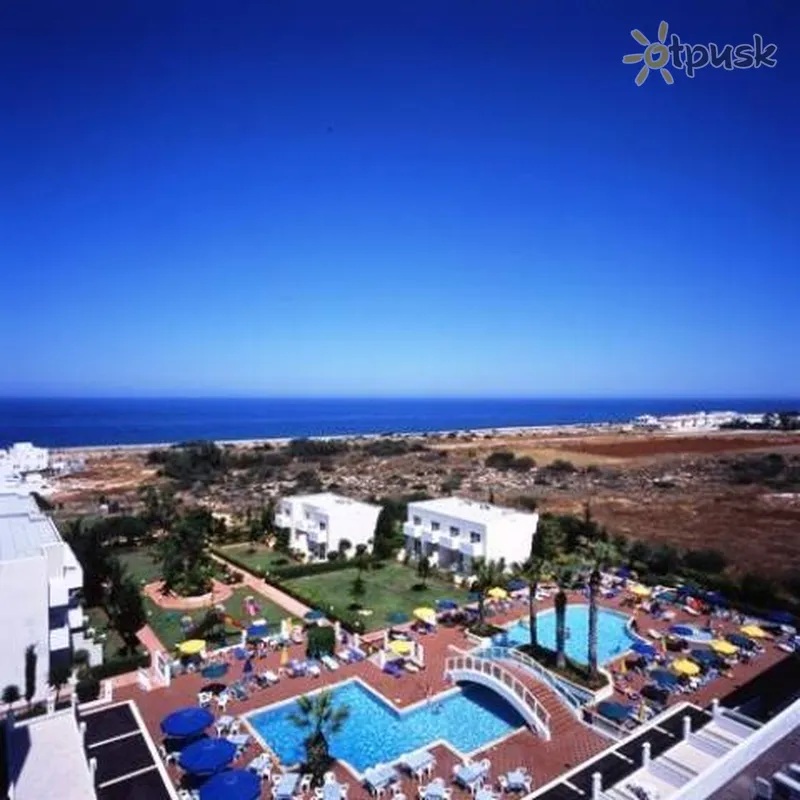 Фото отеля Paramount Apts 3* Protaras Kipras išorė ir baseinai
