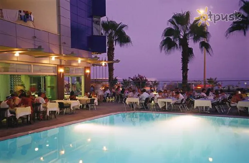Фото отеля Gold Hotel 3* Alanija Turkija išorė ir baseinai