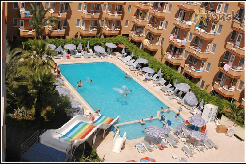 Фото отеля Tugra Suit Hotel 3* Alanija Turkija išorė ir baseinai