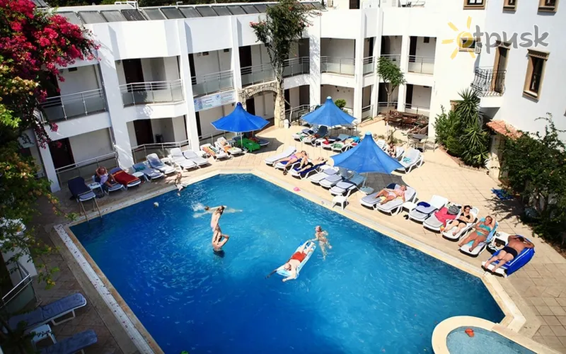 Фото отеля Parilti Hotel 3* Bodruma Turcija ārpuse un baseini