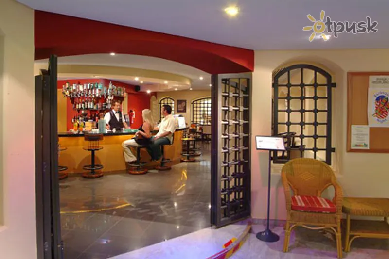 Фото отеля Nelia Beach Hotel 3* Айя Напа Кипр бары и рестораны