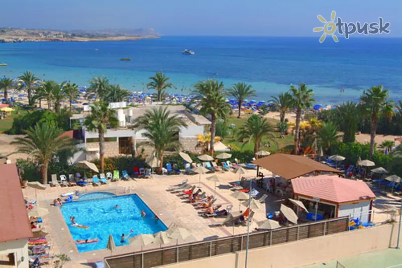 Фото отеля Nelia Beach Hotel 3* Aija Napa Kipra ārpuse un baseini