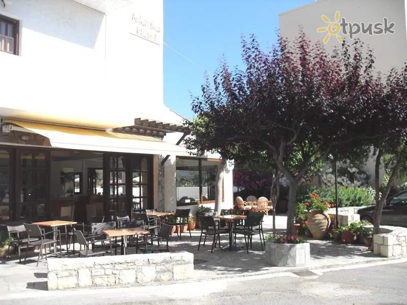 Фото отеля Arhodiko Hotel 2* Kreta – Heraklionas Graikija barai ir restoranai