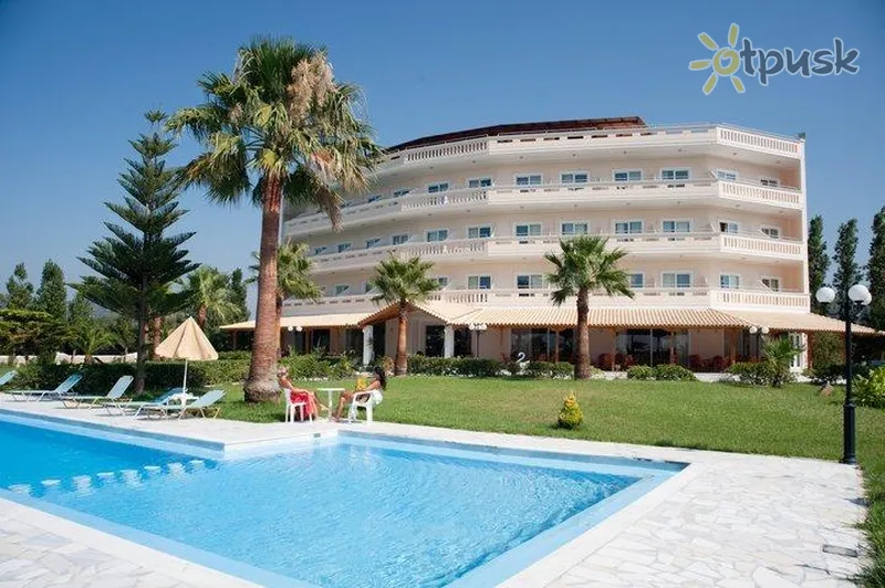 Фото отеля Eleftheria Hotel 3* Kreta – Chanija Graikija išorė ir baseinai