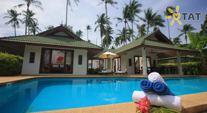Фото отеля Idyllic Samui Oceanfront Resort & Villas 4* о. Самуї Таїланд екстер'єр та басейни