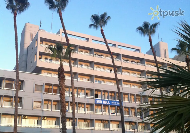 Фото отеля Sun Hall Beach Hotel Apts 3* Ларнака Кіпр екстер'єр та басейни