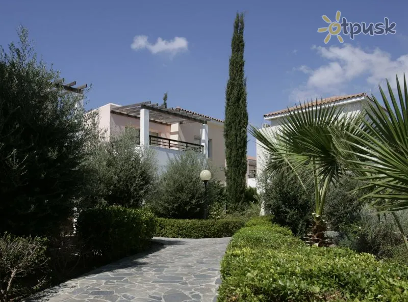 Фото отеля Avanti Holiday Village 4* Пафос Кипр экстерьер и бассейны
