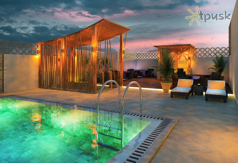 Фото отеля Abidos Hotel Apartment Dubailand 4* Дубай ОАЭ экстерьер и бассейны