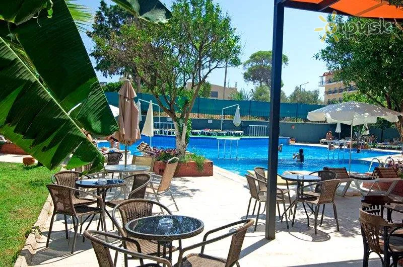 Фото отеля Esdem Garden Hotel 4* Кемер Туреччина екстер'єр та басейни