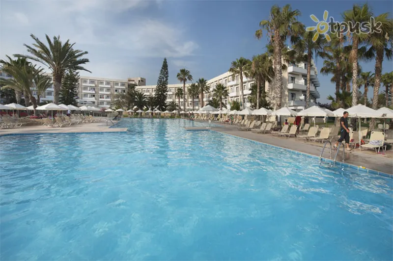 Фото отеля Louis Phaethon Beach 4* Пафос Кипр экстерьер и бассейны