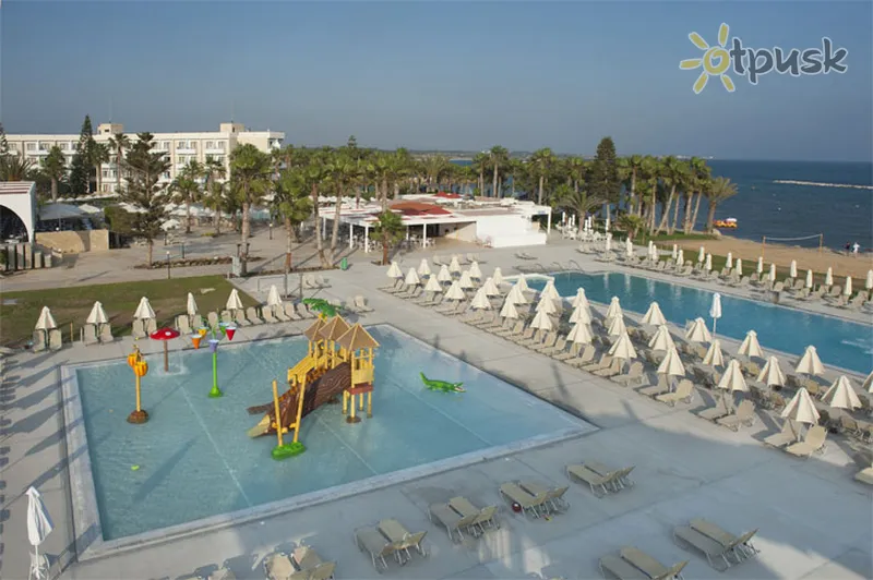Фото отеля Louis Phaethon Beach 4* Пафос Кіпр для дітей