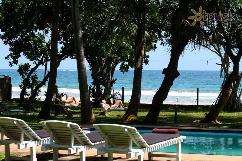 Фото отеля Mawella Beach Resort 2* Tangalle Šrilanka ārpuse un baseini