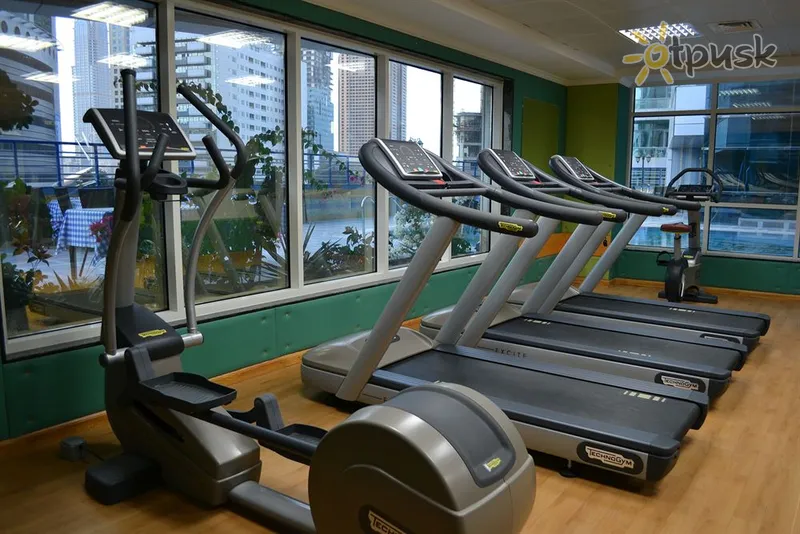 Фото отеля Comfort Inn Hotel Apartments 4* Дубай ОАЭ спорт и досуг