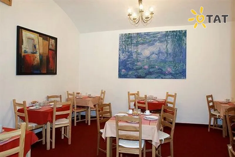 Фото отеля Venezia Hotel 3* Прага Чехія бари та ресторани
