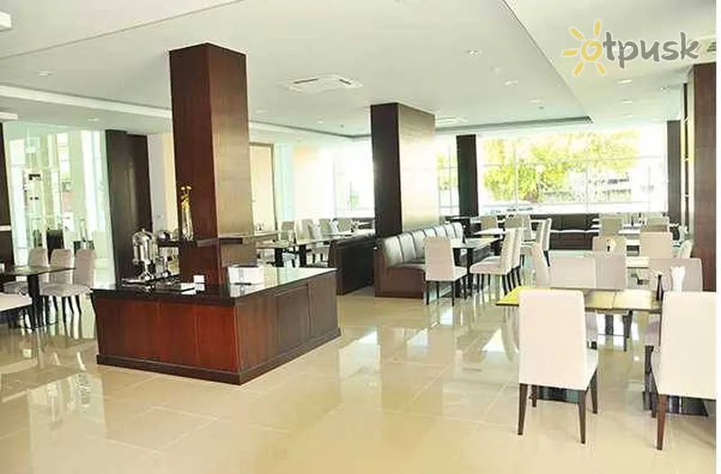 Фото отеля Demeter Residences Suites 3* Бангкок Таїланд бари та ресторани